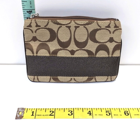 Coach Keychain Wallet - Picture 2 of 4